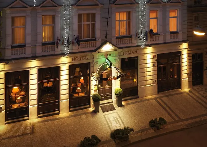 Hotel Julian 4*