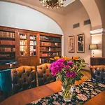 胡利安酒店 酒店 4*