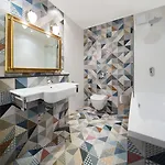 Hotel Julian 4*