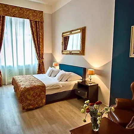 Hotel Julian Prague