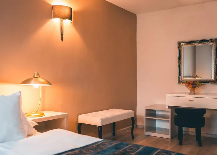 Julian 4* Praga