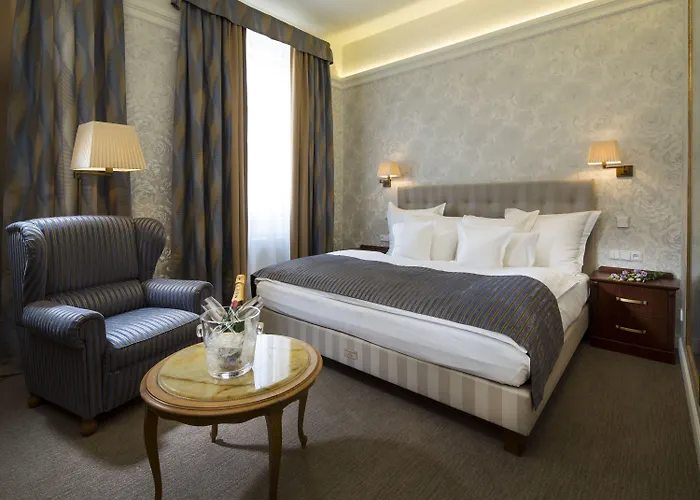 Hotell Julian Prag